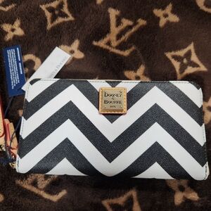Dooney & Bourke Black and White Chevron Wallet